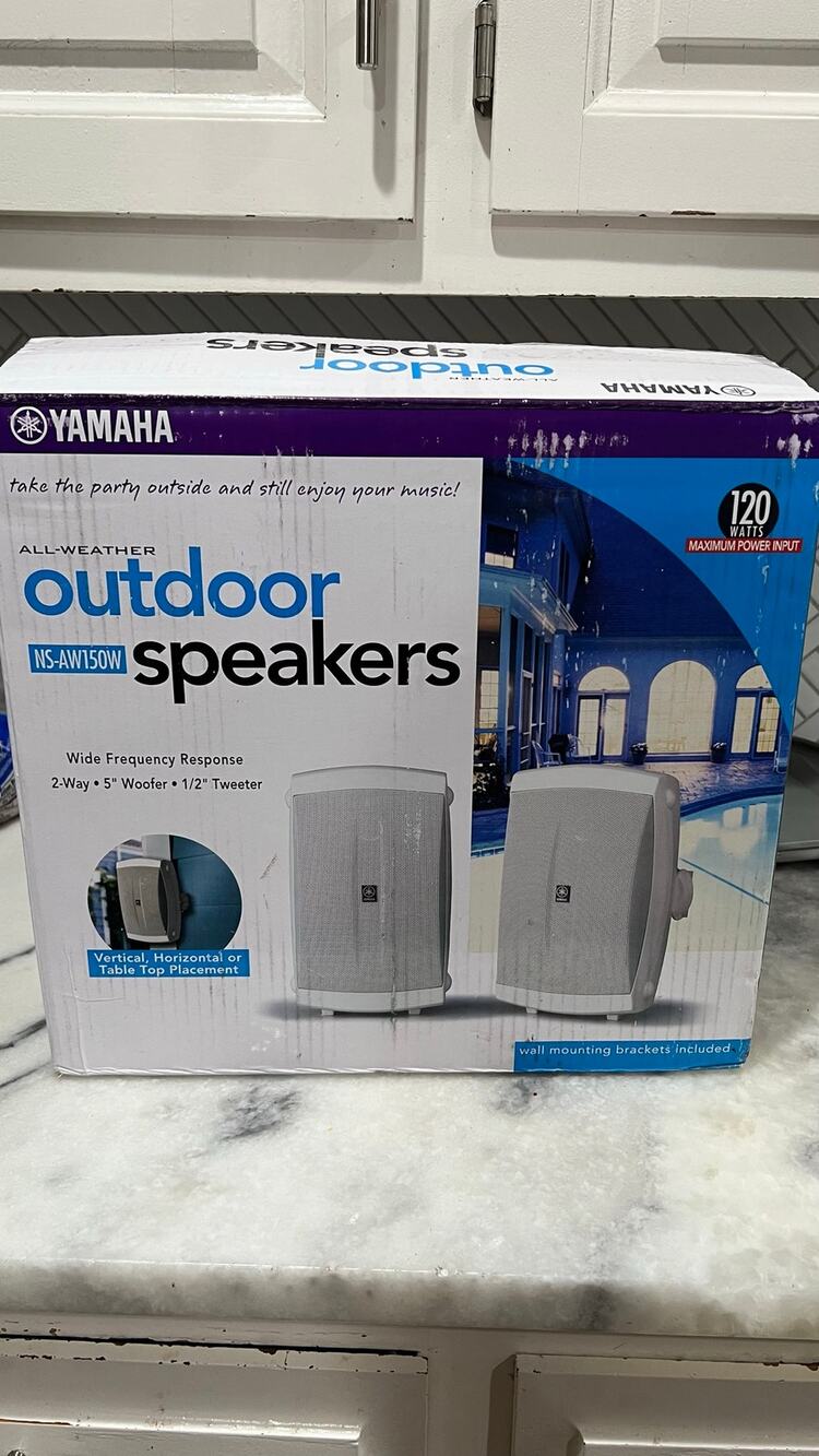 Yamaha NS-AW150W Outdoor Speakers White Pair Open Box Complete Never Installed